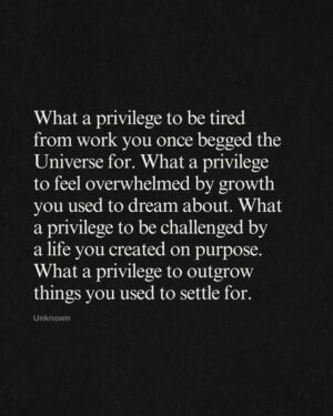 Andrea Navedo Instagram - Yup this resonates:

“You used to dream of this season. Now you’re living it. “🙏⁠
Drop a 💛 for gratitude!

Repost from @lewishowes