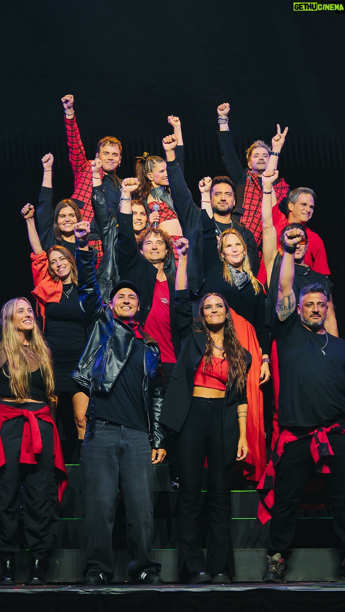 Ángeles Balbiani - 19.7K Likes - Erreway 16/09/25
#movistararena