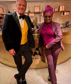 Angélique Kidjo Instagram - 🏆🥰A night to remember: receiving The BEST OF AFRICA Lifetime Achievement Award from @boa_awards yesterday !!!!🥰🏆
Hosted by the crazy @comeddiekadi with fellow nominee maestro @ozwald_boateng and my friends @awilolongomba and David Ferguson. Thanks to everyone at Best Of Africa!