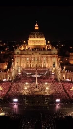 Angélique Kidjo Instagram - ♥️🕊️Let’s focus on PEACE🕊️♥️
💃🏿What a night yesterday at St Peter’s Square in Rome💃🏿
Thank you @pharrell and @andreabocelliofficial for creating this beautiful moment in History yesterday #gracefortheworld #lavidaesuncarnaval 
@iamjhud 
@bambam1a 
@voicesoffire 
@andreabocelliofficial 
@johnlegend 
@karolg 
@clipse 
@teddyswims 
@jellyroll615 
@adamblackstone (🙏🏾🙏🏾🙏🏾)
@celiacruz 
👗 @imane_ayissi
