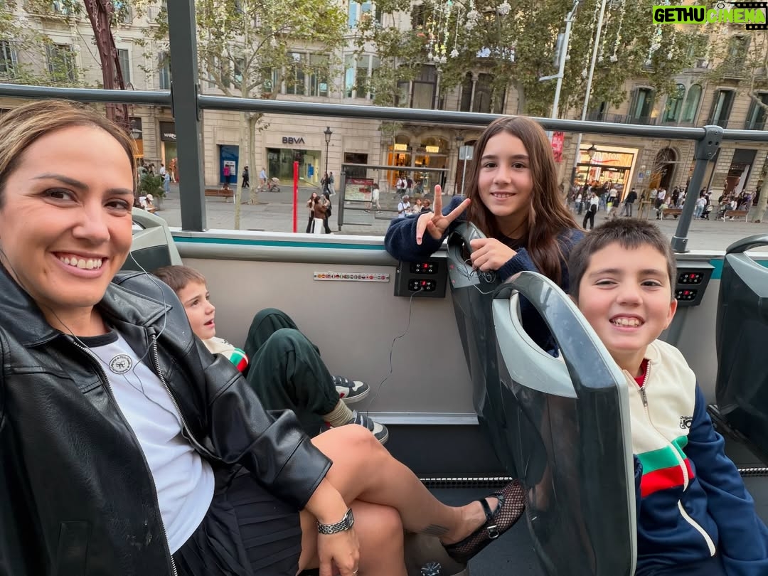Arbana Osmani - 35.3K Likes - Fun weekend with these 3 in Barcelona ❤️