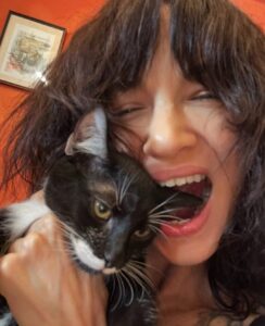 Actress Asia Argento HD Photos and Wallpapers July 2025