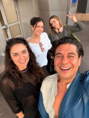 Aslihan Gurbuz Instagram - Wonderful people and incredible memories from Cannes last week.
Huge thanks to 
@rutkayozis 
@selen_karabulut 
@ugur_karabulut_ 
and
@ogm.pictures 
🙏🏻❤️🌸

#reklam