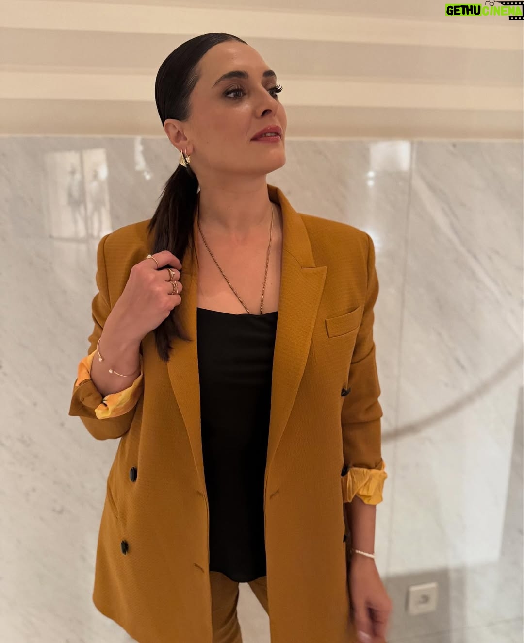 Aslihan Gurbuz - 54.7K Likes - Wonderful people and incredible memories from Cannes last week.
Huge thanks to 
@rutkayozis 
@selen_karabulut 
@ugur_karabulut_ 
and
@ogm.pictures 
🙏🏻❤️🌸

#reklam