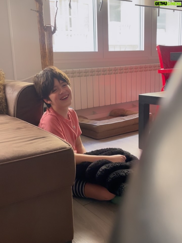 Atala Sarmiento - 8.3K Likes - Los chicos de mi ❤️ y Katsuki…no se puede estar mejor ¡GRACIAS vida! 🥰
#quevivalavida #asísí #ladolcevita #míos #familyfirst #juntossiempre
