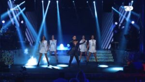 Aurela Gaçe Instagram - “AG SHOW”/ Me një tekst që motivon dhe të emocionon, Aurela Gaçe interpreton “99 Sfida”...
Episodin e plotë të “AG SHOW” e gjeni në kanalin zyrtar të Top Channel në Youtube
#AGSHOW #Aurelagace #topchannel