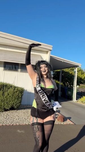 Avery Quinn Pongracz Instagram - East bound and down xx
.
.
.
.
.
#country #countrygirlsdoitbetter #goth #alt #gothic #lanadelrey #trailerpark #coquette #60s #1960s #americana #beautypagaent #gothgirls #beautypagents #missuniverse #missamerica