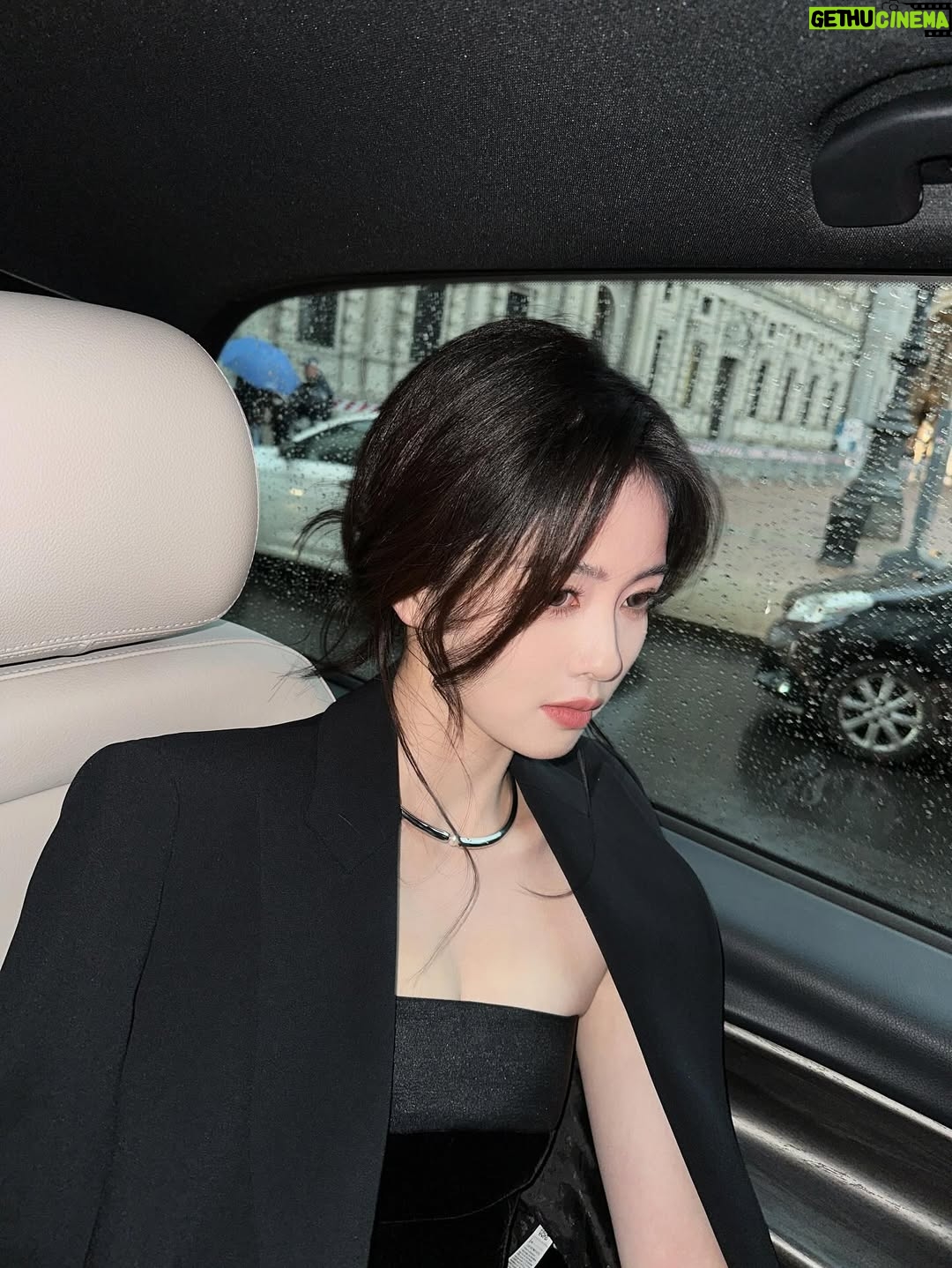Bai Lu - 371.1K Likes - 🖤#emporioarmani #emporioarmaniss26