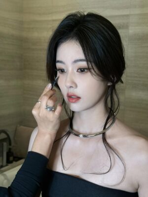 Bai Lu Instagram - 🖤#emporioarmani #emporioarmaniss26