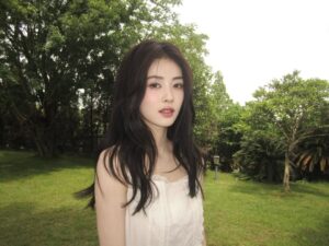 Bai Lu Instagram - 