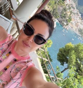 Actress Bleona HD Photos and Wallpapers September 2025