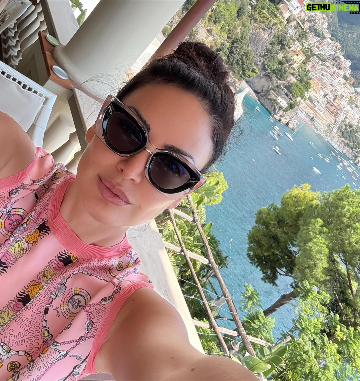 Bleona - 10.1K Likes - Italian Holidays 2025 🇮🇹