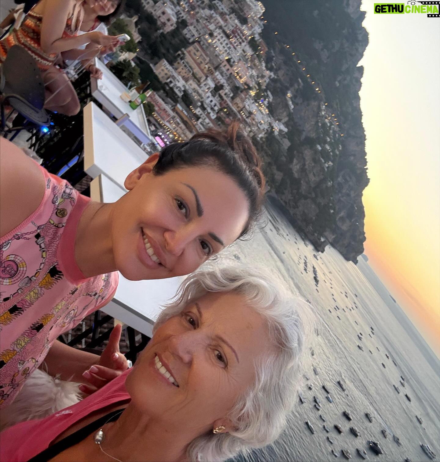 Bleona - 10.1K Likes - Italian Holidays 2025 🇮🇹