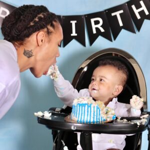 Brittney Griner Instagram - 1️⃣ whole year of Bash 🦕🥏🐳👔 … I love you son 👑… Know i’m 10 toes down behind you, always! The world is yours my young King 🤴🏽