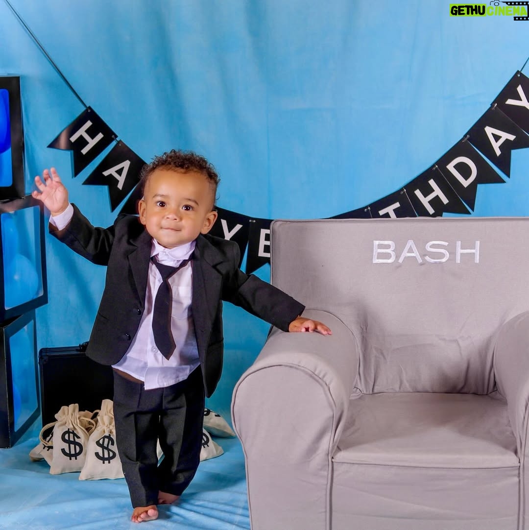 Brittney Griner - 65.1K Likes - 1️⃣ whole year of Bash 🦕🥏🐳👔 … I love you son 👑… Know i’m 10 toes down behind you, always! The world is yours my young King 🤴🏽