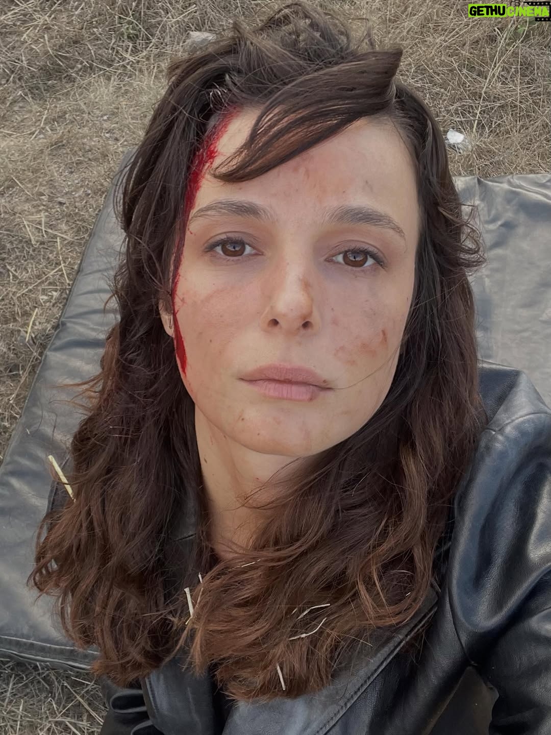 Büşra Develi - 71.8K Likes - Eylül bitti çok şükür