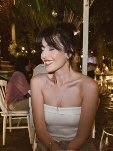 Actress Burcu Binici HD Photos and Wallpapers June 2025