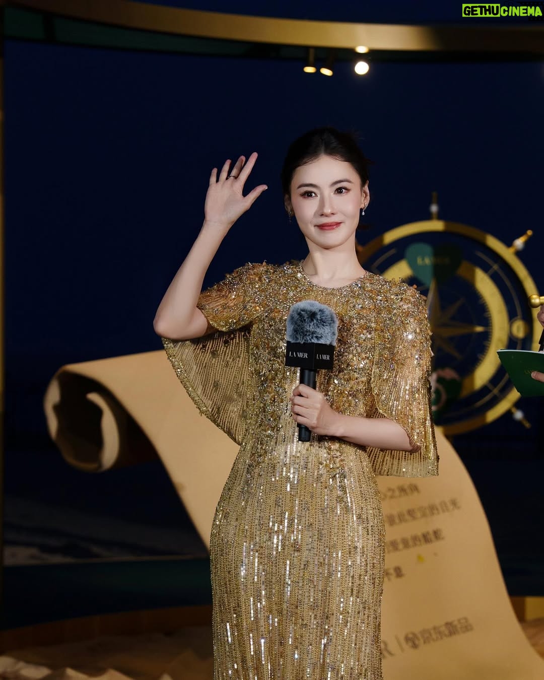 Cecilia Cheung - 36K Likes - 海风指引爱的航向。在这里，让时光慢下来。@lamer #LaMer