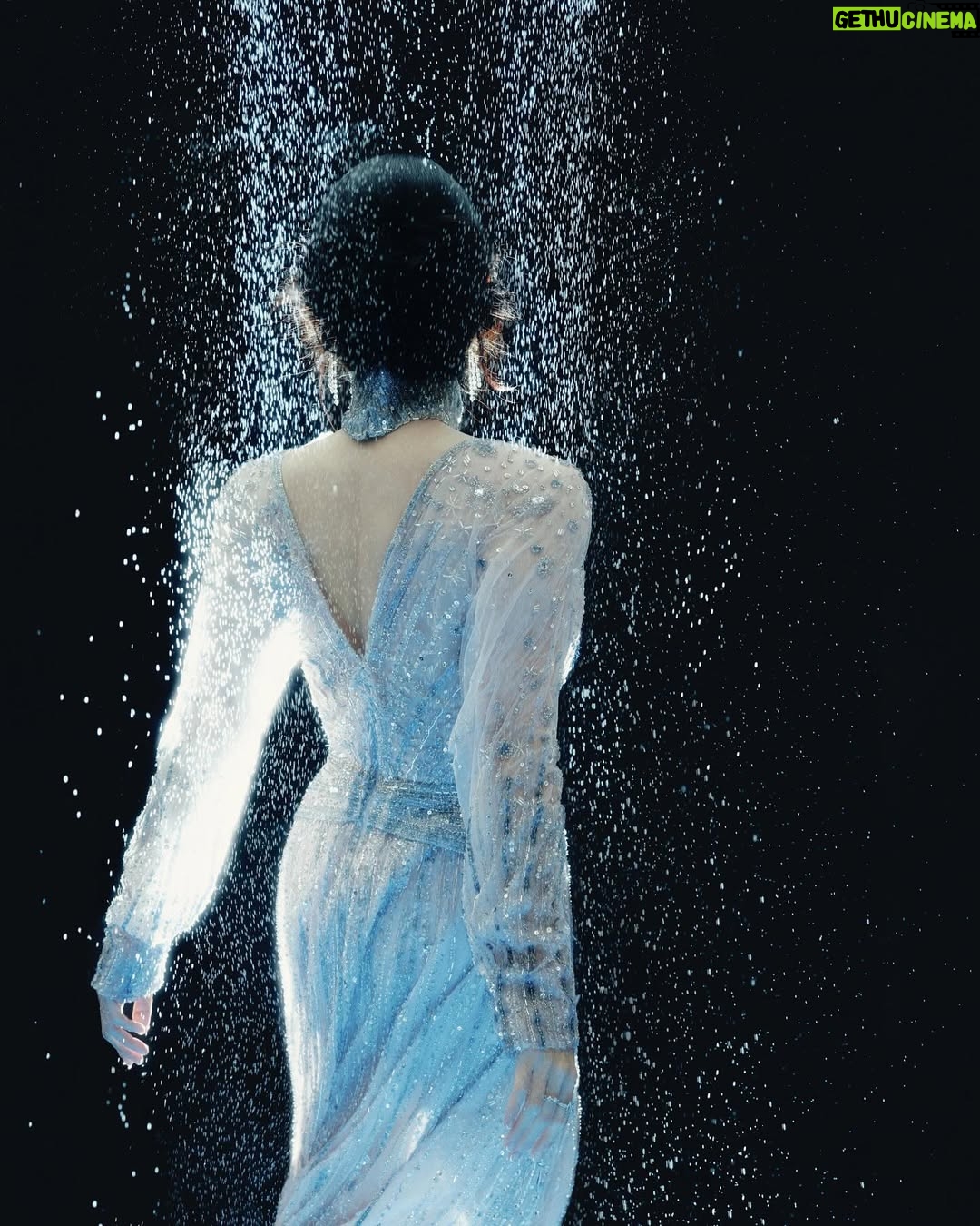 Cecilia Cheung - 36.1K Likes - 星河坠入碧波，每一帧皆是永恒
@HouseOfDancingWater @CityofDreamsMacau
#水舞間#CityOfDreamsMacau