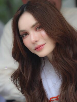 Charlotte Austin Instagram - บวงสรวงซีรีส์ “ Unlimited Love บริษัทนี้ไม่มีจำกัด” ขอให้ทุกคนสนุกและหัวเราะมีความสุขไปกับซิทคอมของทาง @mgibeyond และ ขอขอบคุณ @tvthunderofficial ที่เป็นผู้ผลิตชิ้นงานนี้ขึ้นมาเพื่อมอบความสุขให้กับทุกคน 🤍

ขอบคุณบอสณวัตน์ @nawat.tv ที่สร้างโปรเจคนี้ขึ้นมาเพื่อให้พวกเราได้รวมตัวกันสร้างผลงานดีดีให้กับผู้ชม

ออนวันแรก 11 ตุลาคม ทุกวันเสาร์ เวลา20:00 
และสามารถดูเวอร์ชั่นอันคัดได้ที่ onegrand.vip เวลา 22:00