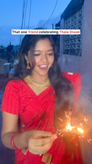 Charumathi Saravanan Instagram - Tag that newly married frnd😆😅
.
✨Festive season = glow up season ✨
But let’s be real... tired of dull skin ruining the vibe? 😩
I’ve found my instant glow secret and I’m spilling it 💖
 Faces Canada’s got us covered 👀💫
@letspurplle

#StrobeGlowFace#LightweightMakeup#hydramatteFoundation#EasyMakeup 
#ComfywowLipstick #Strobe#glow#glowing#FacesCanada