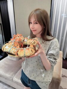 Actress Cyndi Wang HD Photos and Wallpapers January 2026