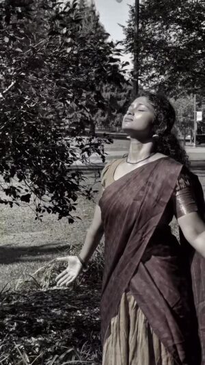 Cynthia Vinolin Instagram - Theekkoluthi
#BisonKaalamadan Movie
This song is a soulful masterpiece 🥹😍 

Waiting for this lovely movie.. 
Director : @mariselvaraj84 na 🔥
Congratulations to the entire crew 💜✨

#cynthiavinolin #love #peace #happiness #toronto #canada🇨🇦 #chennai #dancewithcynthia #dance