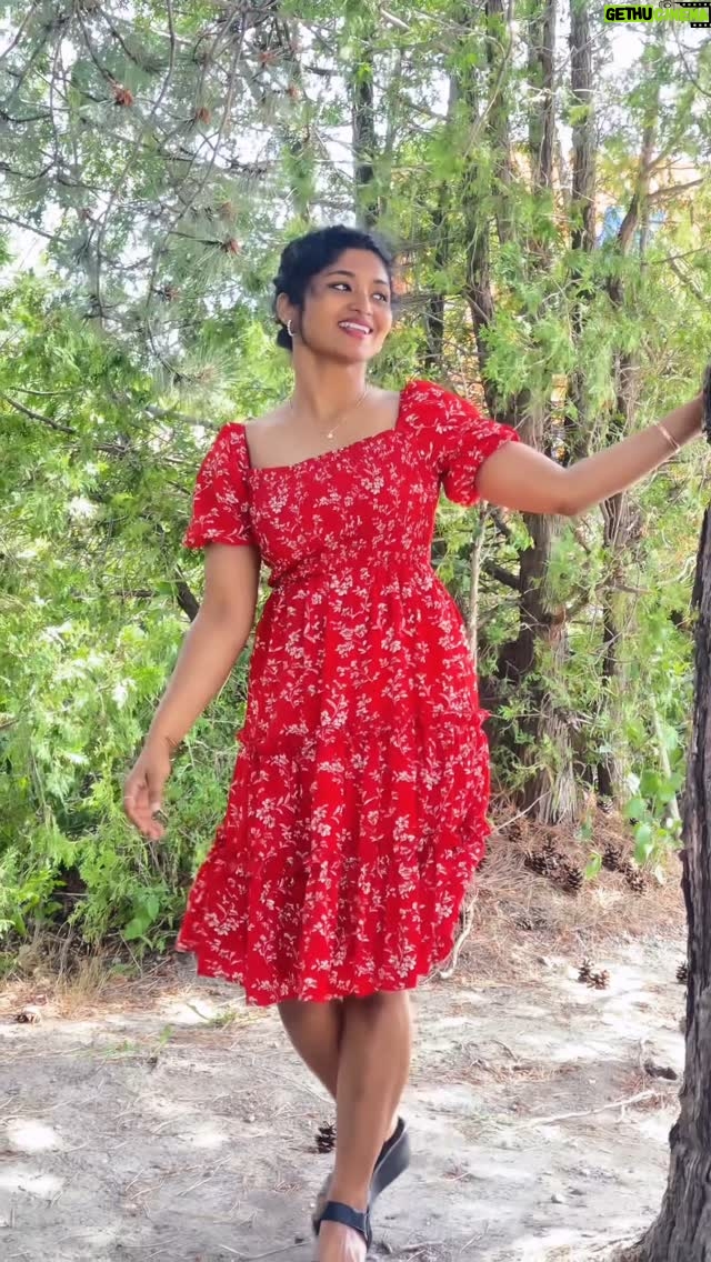Cynthia Vinolin - 70.9K Likes - Ennai Konjam Maatri ❤️🥰😍

#cynthiavinolin #love #happiness #peace #canada🇨🇦 #toronto  #chennai #travel
