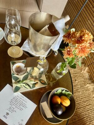 Débora Bloch Instagram - O descanso da guerreira.
Herdade da Malhadinha Nova, no Alentejo. Um lugar deslumbrante. Conforto, bom gosto, gentileza, simpatia, comida deliciosa, vinhos incríveis e paz. Obrigada @malhadinhanova, Rita e João, pela acolhida maravilhosa. Obrigada, @franciscaprpereira.