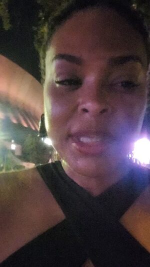 Demetria McKinney Instagram - The #aftermath..... #lipstain all but gone, #danced  myself sweaty, and angy that I didn't wear #sneakers 😆 🤣 😂  BUT STILL #HAPPY !

Y’all…I know I flooded my #stories with #BreezyBowl content 😆 but listen— the man did 👏🏽 the 👏🏽 damn 👏🏽 thing!!! Seats were bomb, #vibes on go, and I felt a lil #cute too 😌💁🏽‍♀️ Had an absolute BLAST!

Now please #dontjudgeme 😭 because  there’s never a #RightTimeToSayGoodbye… but I had to come up with an exit strategy because #ChrisBrown was STILL #singing when I dipped to avoid that mass #exodus 😂🙌🏽

One thing’s for sure— I’ll definitely be at the next one! 🔥🎤💃🏽
Shouts to the team....you know who you are....thank you ! 

#music #talent