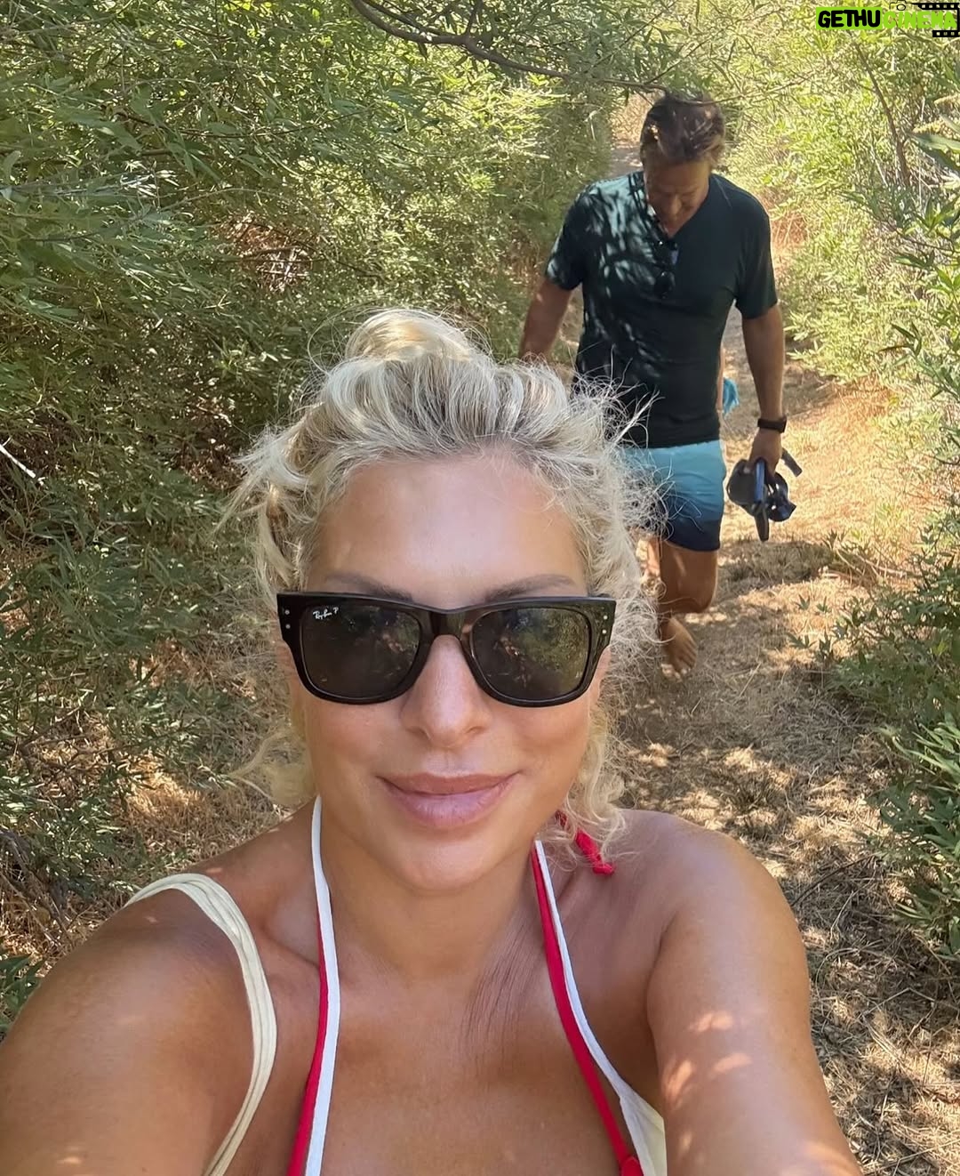 Eleni Menegaki - 59.1K Likes - Καλοκαίρι , θάλασσα , οικογένεια ,ήλιος , χαρά και απέραντη αγάπη !! #summer2025  #eleni #onarexperience  @onar_andros