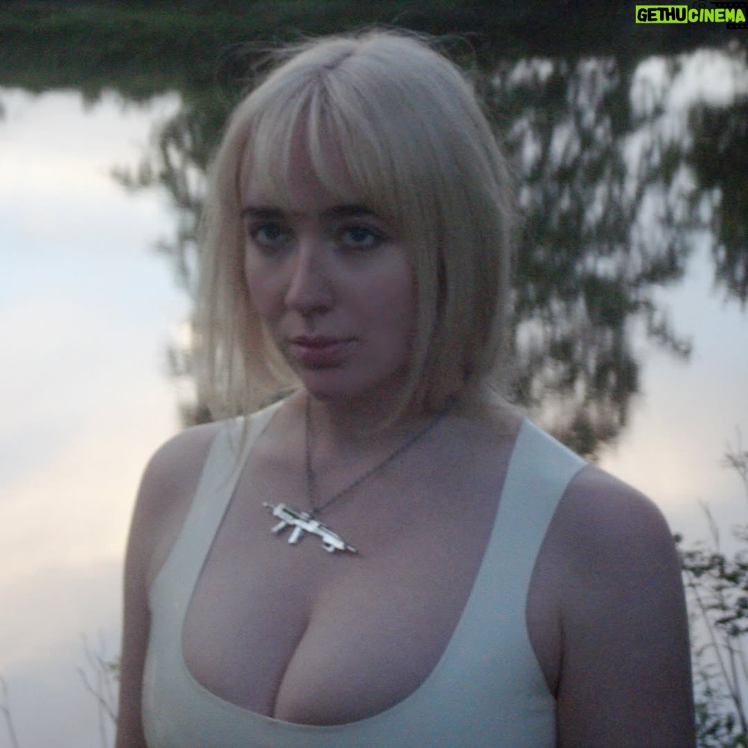 Elita Harkov - 57.7K Likes - Grateful for you and everything under the sun on this birthday
Love, Elita