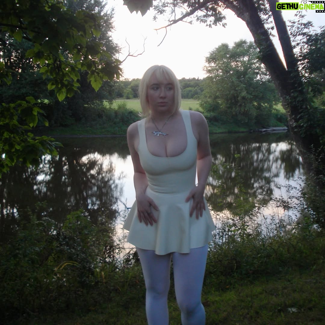 Elita Harkov - 57.7K Likes - Grateful for you and everything under the sun on this birthday
Love, Elita