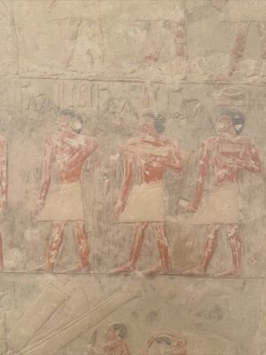 Élodie Gossuin Instagram - C’était notre rêve à 2 … 
Devenu notre rêve à 6 … 
On a attendu que nos 4 aventuriers rêvent de pharaons et de  pyramides 🤩

Des années à en rêver, en parler, imaginer . Et c’est encore plus fort que ça. Merci l’Égypte, on se sent si petits et si grands à la fois grâce à toi 𓋹

Merci @autourdesduneshurghada pour l’orga et le guide de rêve 
#CollaborationCommerciale