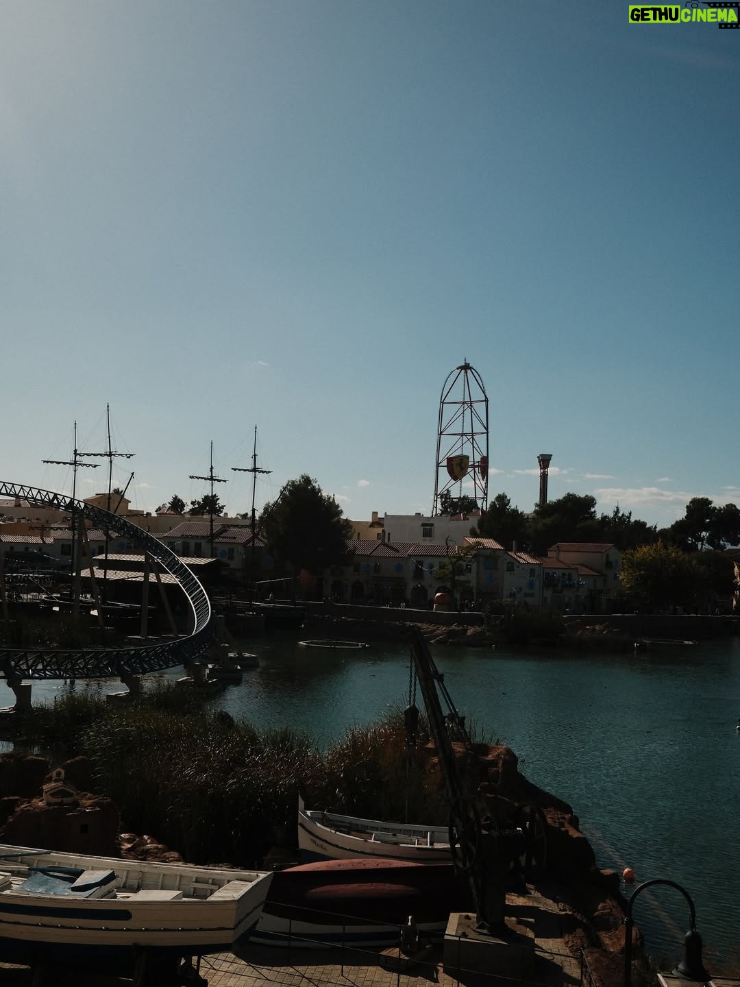 Éloïse Appelle - 42.7K Likes - Des rires, de l’amour et des manèges 🎢💚