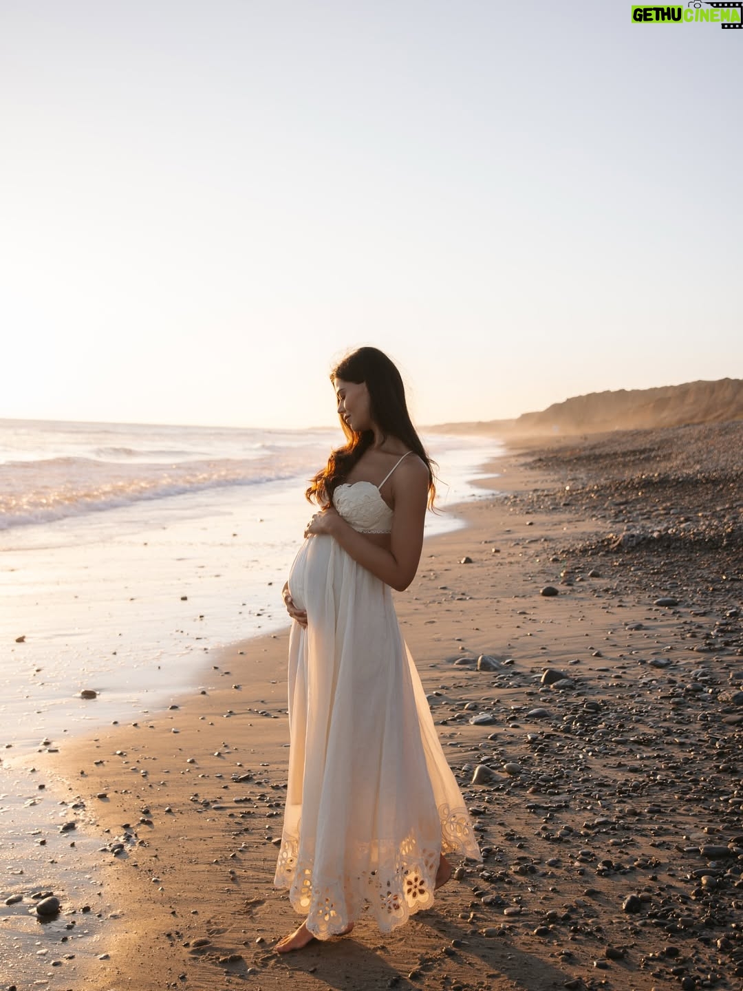 Emily Canham - 146.1K Likes - I’m quite simply over the moon to share that we have a baby on the way 🥹😌😌 I’ve never been more excited for a chapter in my life. Family means so much to me and I still can’t believe I get to start one of my own with my fiancé(!!). Feeling overwhelmingly grateful and honestly just crazy excited to be a mom🥹🥹

📷 @jkinphotos 
Dress @zimmermann