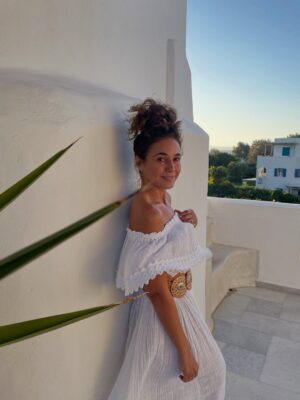 Emmanuelle Chriqui Instagram - In no particular order.. just sharing the magic that we just experienced. Thank you to @henmazzig and @marcjorden for THE most unforgettable experience. Celebrating you and your beautiful love was inspiring and one of the best weddings we have ever attended!Your kindness and generosity is unparalleled- soul brothers for life!!!! I met the most incredible people and reconnected with others in this most magical place. We scooted off to Naxos and spent the Jewish New Year by the sea.. untraditional and perfect.. my heart is so full.. thank you @samtrammellofficial for being the most perfect travel partner in the world!!! Wishing you all a great weekend ahead and Shabbat Shalom ❤️🙏🏽✨