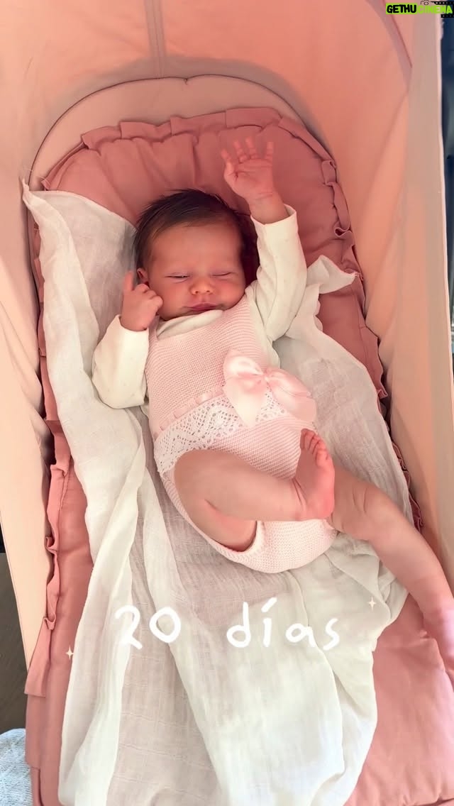 Eugenia Lemos - 28.8K Likes - Un puñado de amor para cada día de la semana 💖✨

Te amamos tanto Alegra ✨
