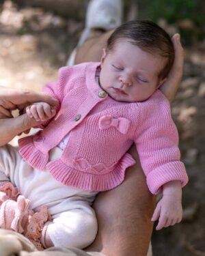 Eugenia Lemos Instagram - Mis #BabyAlegraLooks de la semana 🤭💕 

Mi mami @eugenialemosok elige mis looks hermosos en @limonada.cl 💕✨