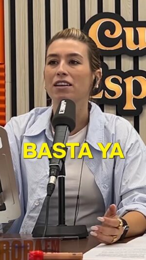 Eva Soriano Instagram - Aunque @evasoriano_ esté hablando en 💸magiestático💸 no deja de tener razón. 

#millennials #comedia #europafm