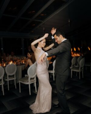 Ezgi Şenler Instagram - 19.04.2025 💍 Bu harika nişanımızda yanımızda olan muhteşem insanlara ne kadar teşekkür etsem az kalır ! 
Başta bizi ağırlayan @limakambassadore ailesine, hayallerimden öte süslemeleriyle canım @sakorganizasyon ailesine,saç ve makyajda sihirli elleriyle yanımda olan @redwhitekuafor_merkez  @milaybasata @ali_burkay3344 ‘e ,bu anları ölümsüzleştiren muhteşem gözü olan canım arkadaşım @kubrabayramoglu iyi ki varsın. Nişan hediyelerimi yapan bitanem @emelekin ve  @amelies.collection ‘a ne kadar minnetarım anlatamam. Menülerimi hazırlayan kuzenim bebeğim @aleys.co!!!! Mükemmel elbisemi 10 günde hazırlayan bitanem @nilevgar 💋💋 Ve yanımızda olan ailelerimiz ve dostlarımıza çooook teşekkür ederiz. Siz olmasaydınız olmazdı. Hepinizi çook seviyoruz 💋🎀❤️