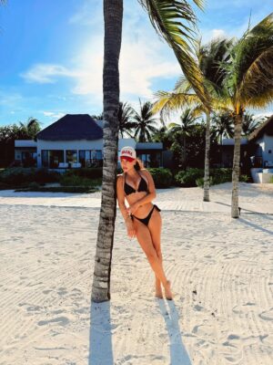 Gaby Ramirez Instagram - Mi fotógrafo favorito eres tú mi #miles 
Gracias
@ecologicamedspa .
