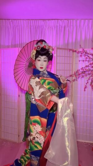 Gia Gunn Instagram - Come watch me perform live on TikTok every Sunday at 9:30 PM PST