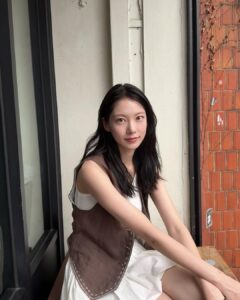 Actress Gong Seung-yeon HD Photos and Wallpapers November 2025