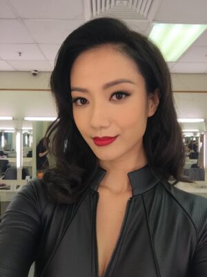 Grace Wong Instagram - 在清潔相簿途中…

無端端好掛住演員的生活…

#花曼
#城寨英雄
#回憶殺