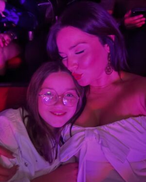 Gredmarie Colón Instagram - Bbsota 💋🔥 

Amé ver a Camila “Regresa Tour” 🥰🫶🏻

#dinner #concert #momsday