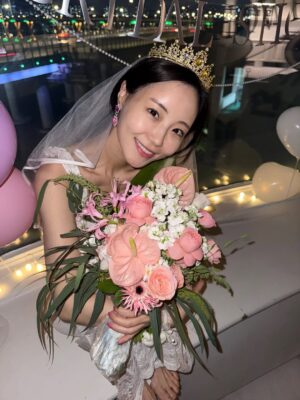 Hur Young-ji Instagram - .
나의반쪽 사랑하는 우리언니❤️
사진보면서도 눈물 펑펑인데....그래도 쿨하게 보내줄게!
진짜 많이 사랑해 건강하고 행복하게 잘살아!