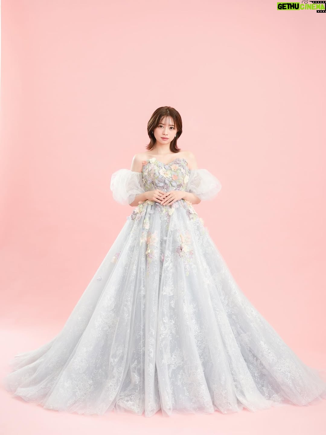 Hiyori Sakurada - 120K Likes - PLACOLE＆DRESSYの表紙をさせていただきました🪽