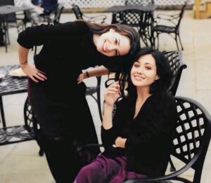 Holly Marie Combs Instagram - It's been a year but it's been a minute for me. You still light the way for so many. And you are missed by so many. Thank you to everyone who did a #shandosunday post or prayer or just a passing thought. She would be so pleased. 🤍 1018