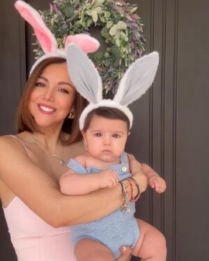 Ilean Almaguer Instagram - Felices pascuas!!! 🐣 🐰💙

#love #fy #mom